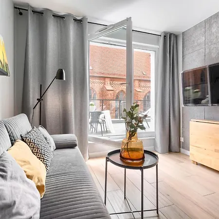 Apartment 1000 Stare Bulwary No 1 *