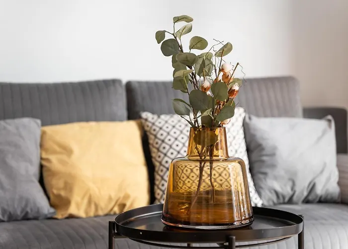 1000 Stare Bulwary No 1 *